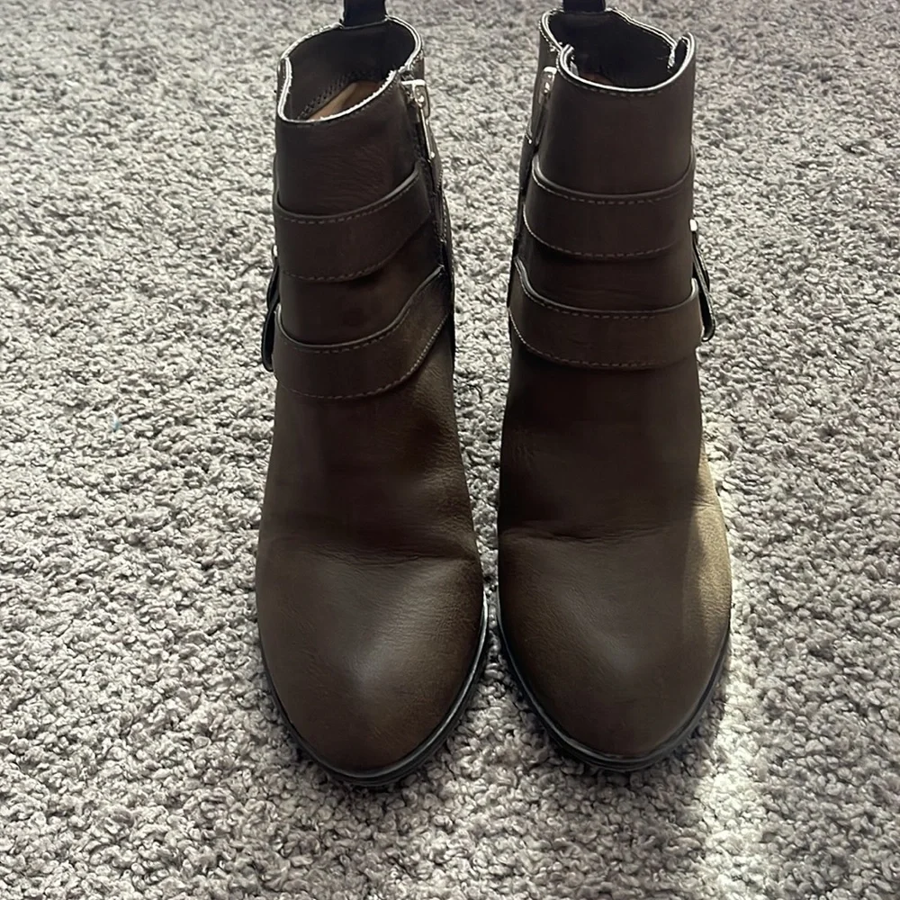 Express Booties - Picture 3 of 5